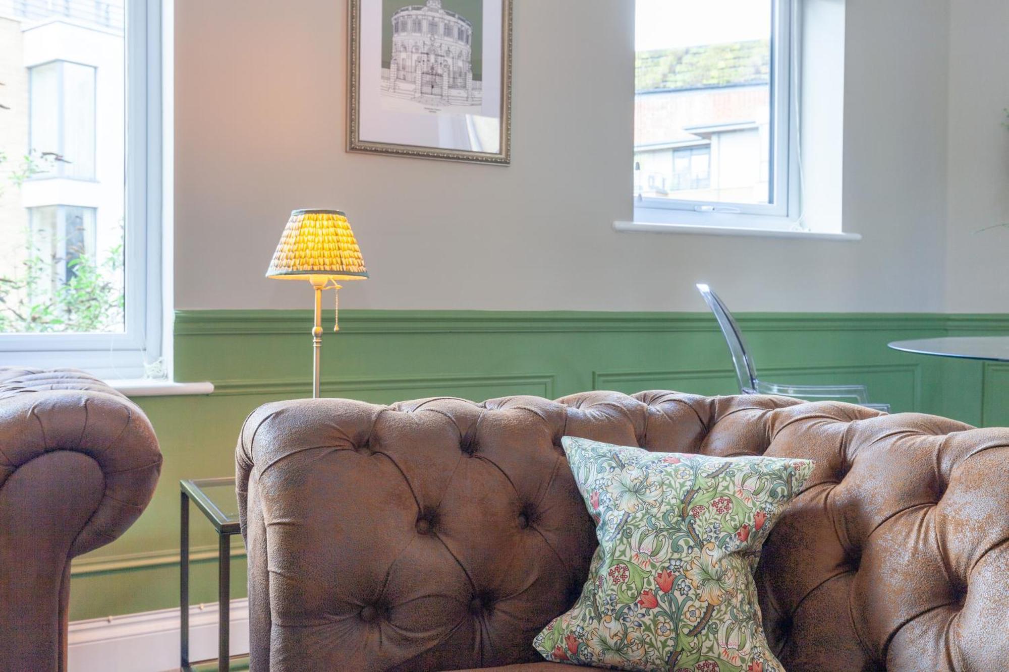 A Gem Nestled In The Heart Of Oxford With Parking! Leilighet Eksteriør bilde